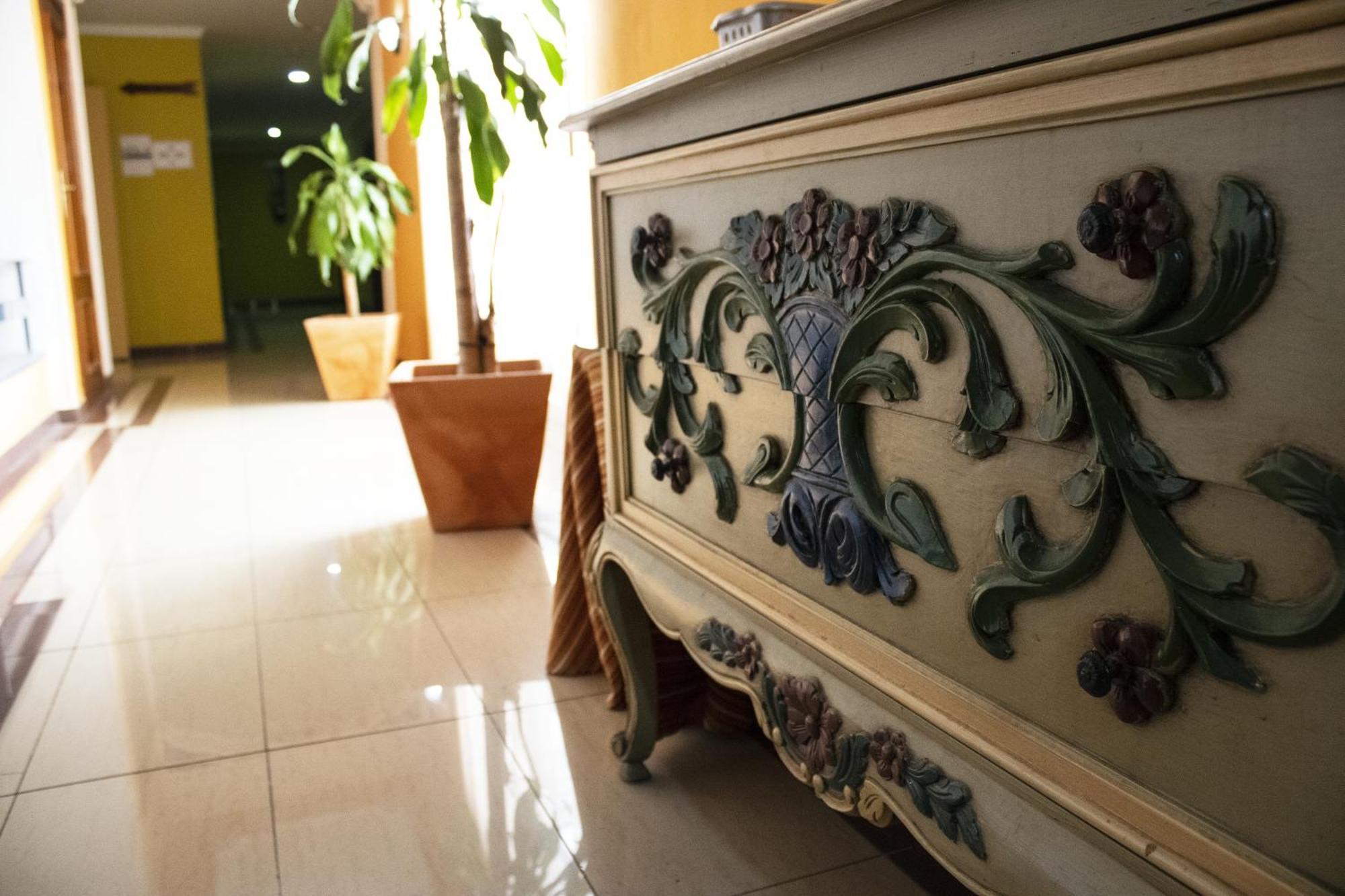 Hostal Valdepenas By Bossh Hotels Exterior photo